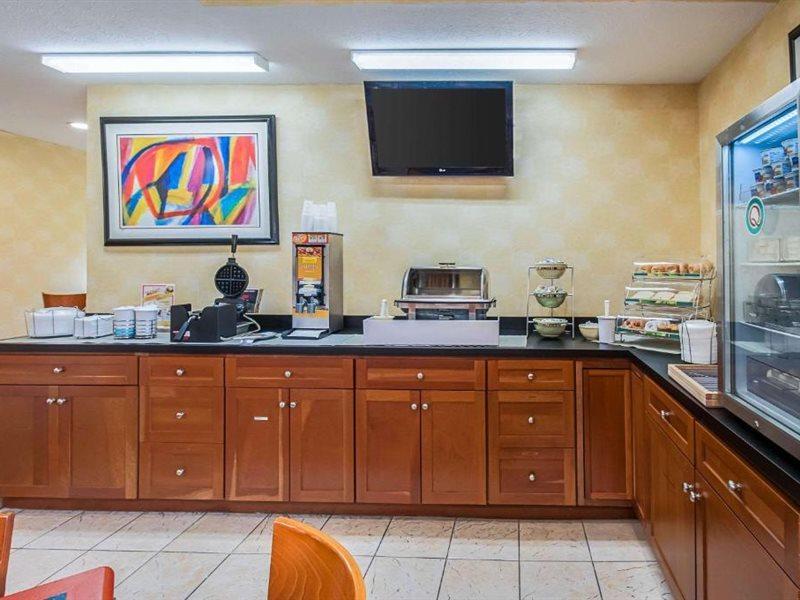 Quality Inn Salisbury Zewnętrze zdjęcie