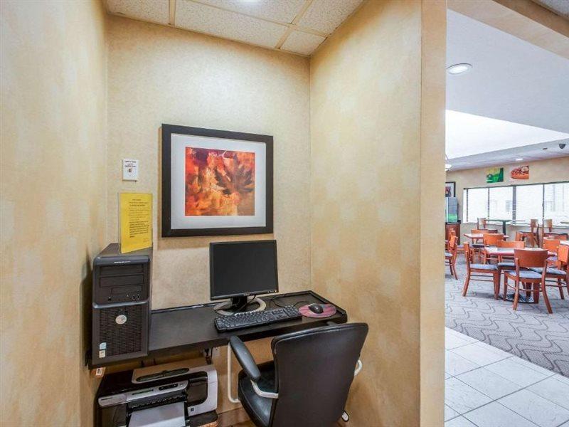 Quality Inn Salisbury Zewnętrze zdjęcie